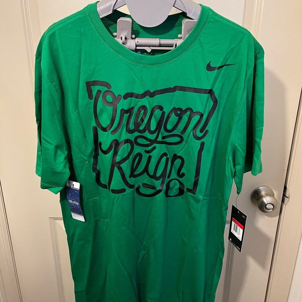 NWT Nike Men's "Oregon Reign" Oregon Ducks T-Shirt (L)